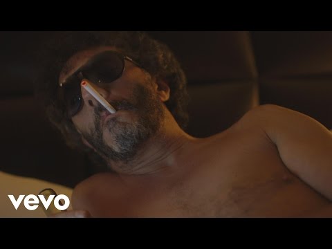 Videoclip de Los Días de Sonrisas, Vino y Flores — Fito Páez