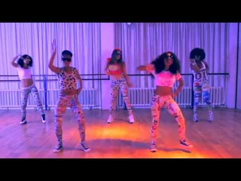 Skitta en Skittergirls - Squat met me (deel 8) dans je fit met skitta