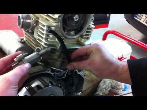 comment demonter chaine moto
