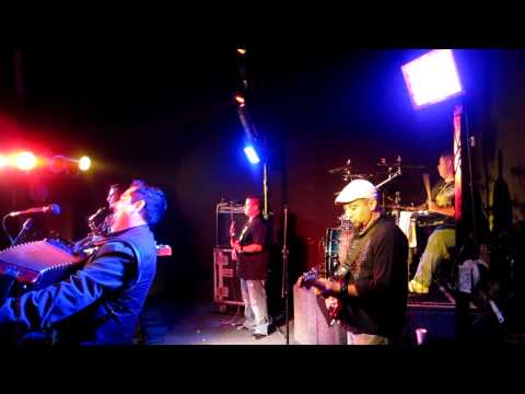 Jay Perez / Aaron Holler / "The Band" - Live - Si Tu Ya Tienes Alguien, Lo Que Yo Tengo
