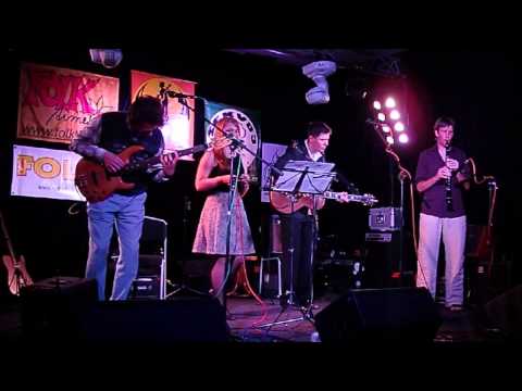 Trio P.E.S. Černá Jessie