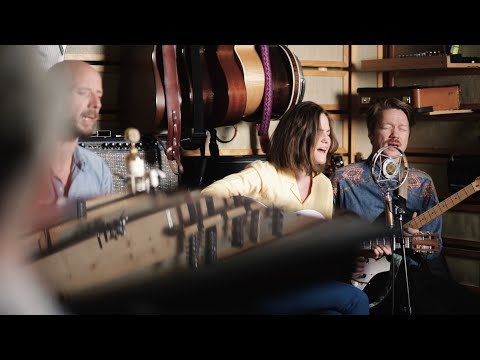 Family Sessions #53 // "Late For The Sky" (Jackson Browne Cover) ft. Sivert Høyem
