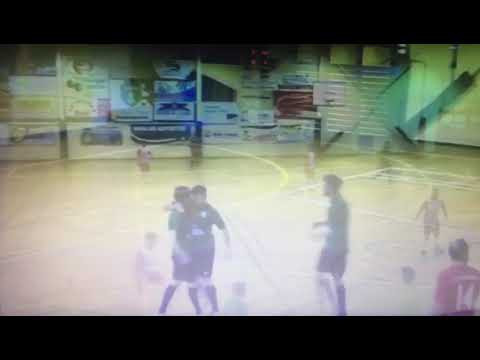 Maravilloso tanto de Alfonso Linares, jugador del Piedrabuena FS