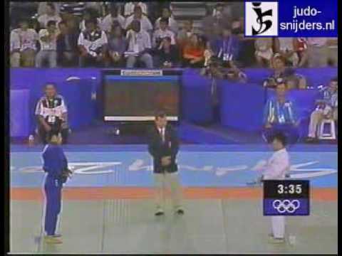 Judo 2000 Sydney:Kenzo Nakamura (JPN) - Yong-Shin Choi (KOR) [-73kg].