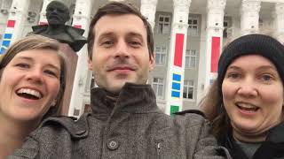 preview picture of video 'Anton Dendemarchenko, urban sketcher and sightseeing hunter, Nienke and Maria discover Transnistria'