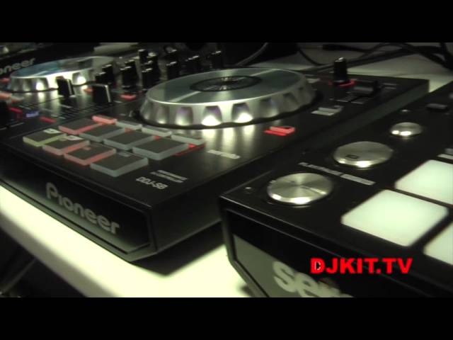 Pioneer DDJ-SB Silver Serato DJ Controller Pioneer DDJ-SB Silver Serato DJ Controller