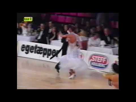 1999 IDSF European Standard Semi Final Viennese Waltz