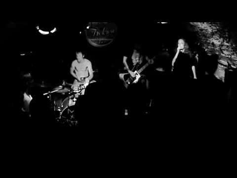 Paranoid Cats / Estelle Mey - PULSION (Live Trokson 03/09/2016)