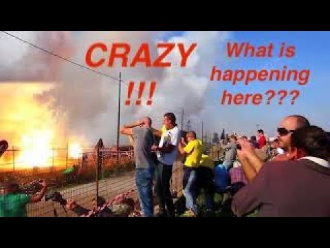 Insane!!! Most extreme Fireworks in Italy