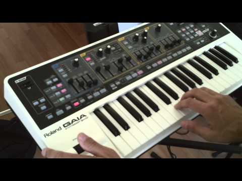 2. How to play funky synth bass - for bass players