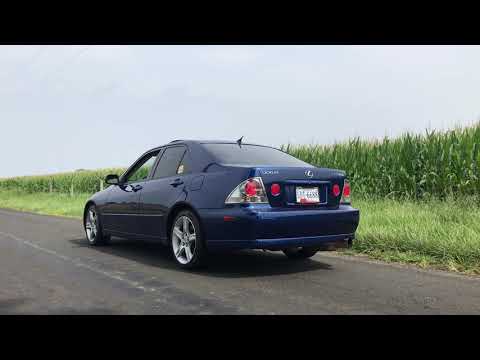 Lexus IS300 HKS Hi-power with resonator delete