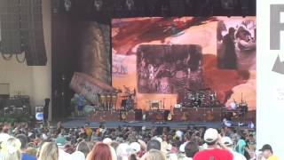 Start of Jimmy Buffett Show in Indianapolis 6/27/13