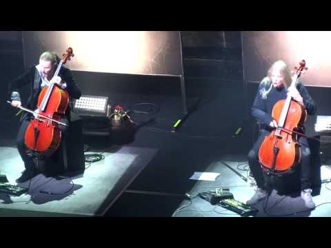 APOCALYPTICA (Plays Metallica By For Cellos) Enter Sandman..... @ PARIS - Grand Rex - Feb 14, 2017