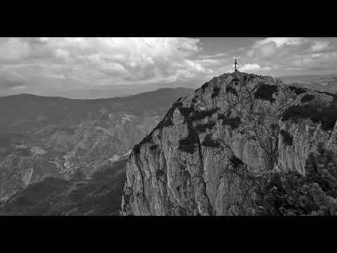 Szirtes Edina “mókus” Lux Aeterna - Solus Amor / Recirquel