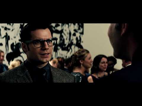 Batman v Superman - Clark Kent & Bruce Wayne (Latino) (Leer descripción)