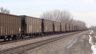 preview picture of video 'BNSF 6067 empty coaler - HD'