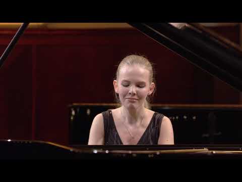 EVA GEVORGYAN – first round (18th Chopin Competition, Warsaw)