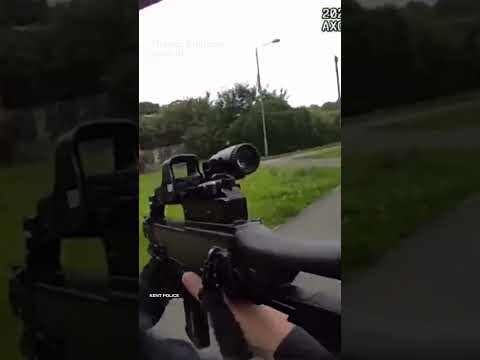 Van driver helps U.K. police officer chase suspect