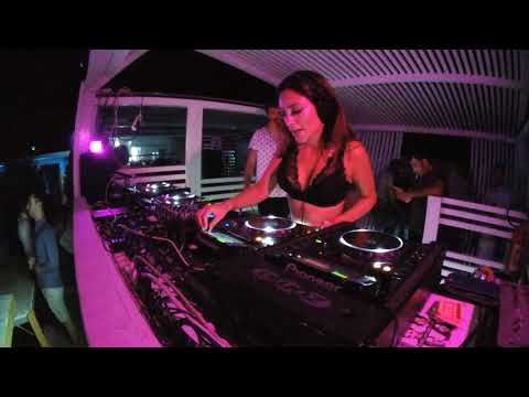 download lagu mp3 mp4 Dj Aniram, download lagu Dj Aniram gratis, unduh video klip Download Dj Aniram Mp3 dan Mp4 Popular Gratis