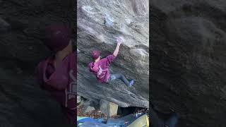 Video thumbnail de The Great Shark Hunt, 8a+. Chironico