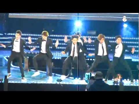 120512 EXO-K - Sorry Sorry HD @ Dream Concert [snowman]