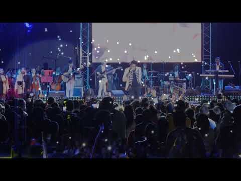 NJAKATIANA "Meteza hahatsiaro" _ Live Palais des Sports 2022