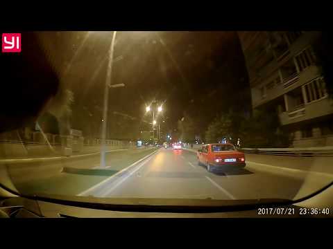 Arka aynadan fark edilen ASİ MOTORCU :)
