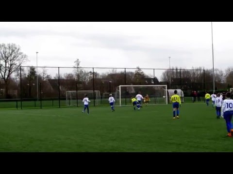SDVB D2 - Blauw-Geel '55 D1, 6 februari 2016. Eindstand 1-0. Vriendschapelijk.