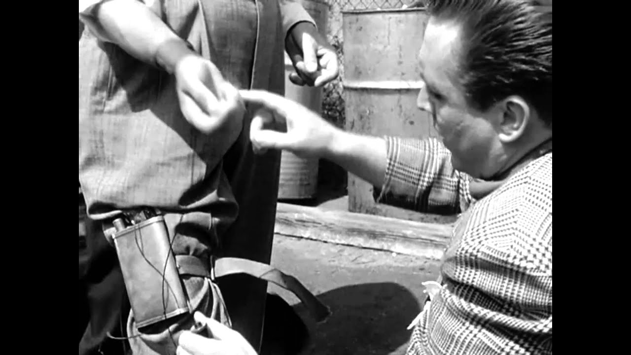 711 Ocean Drive (1950) clip