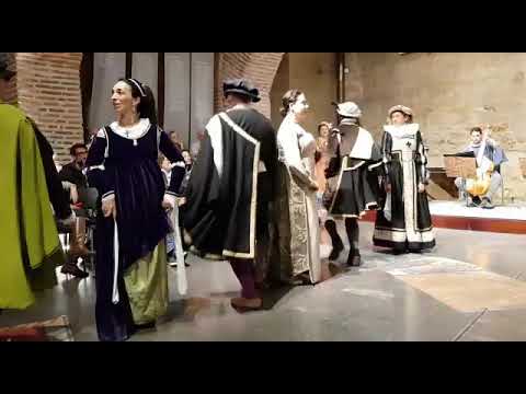 gallarda   Palacio del Conde Luna león