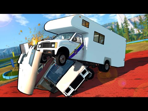 INSANE RV DEMOLITION DERBY & FIGURE 8 RACING! - BeamNG Multiplayer Mod