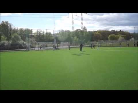 Bällsta P04. Frispark, klack, mål.