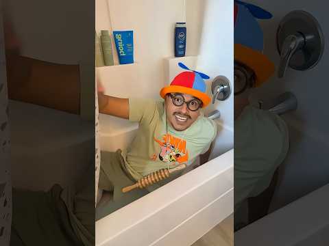 EL PLATANO Y LA CASCARA INFINITA @alfredolarin #humor #comedy #youtubeshorts #funnyshorts #funny