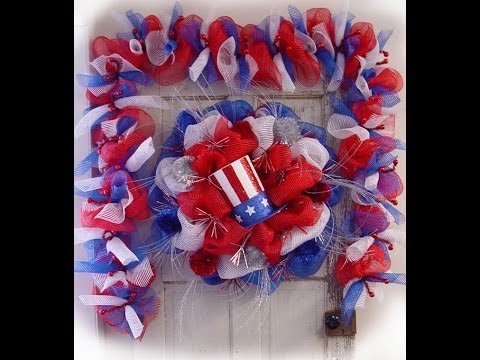 Patriotic Wreath & Garland Tutorial by Trendy Tree