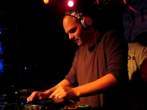 16 Bit Lolitas - Murder Weapon @ Huize Maas Groningen NL