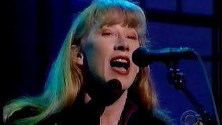 LOREENA MCKENNITT 🎤 The Mummers&#39; Dance 🎶 (Live) 1998