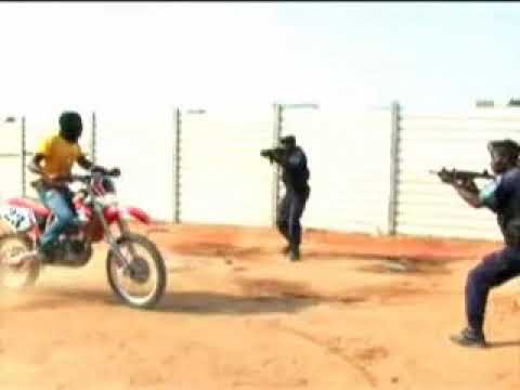 Mr Amadinho feat. Carimo Sharme - Vou chamar polícia