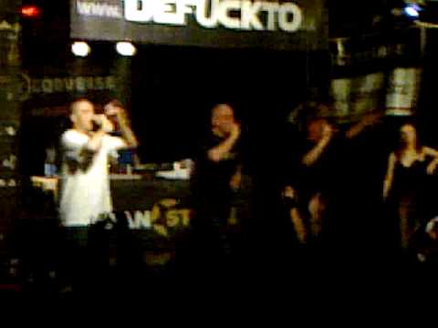 defuckto - NOHY  (Zlin Golem 24.4.2010 křest deja vu)