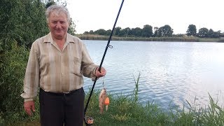 Ловля рыбы на поплавок с кормушкой