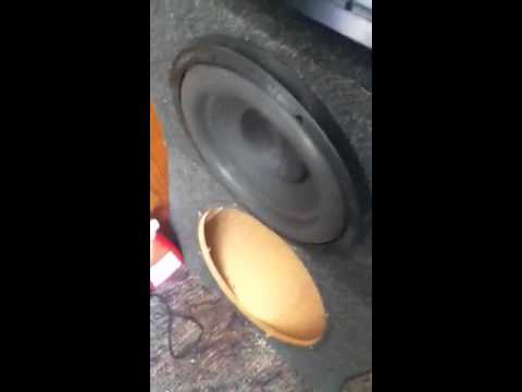 Earthquake DBX 12 droping low (30hz)