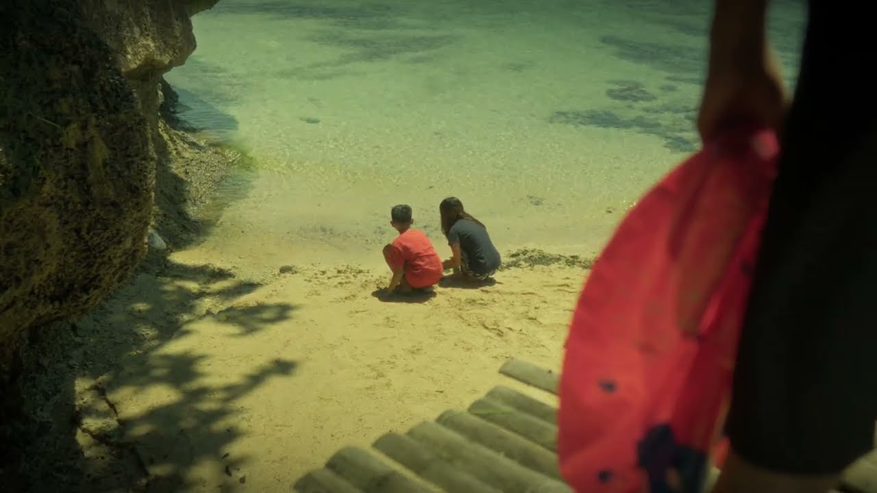 Salbabida (2024) - Trailer