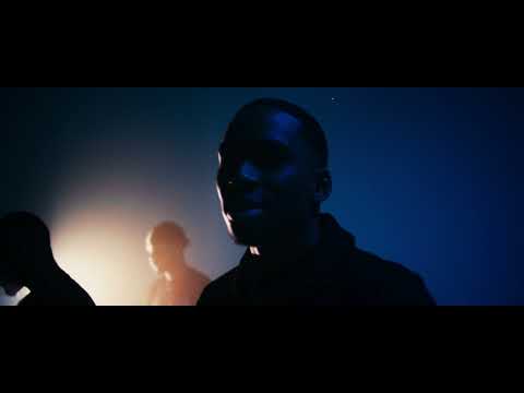 Kennecly - Rain (Official Music Video)