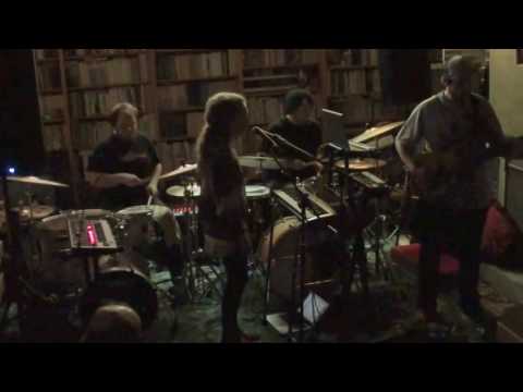 TEASER - Zorba že ja Buddha - live no. 00 - Basement