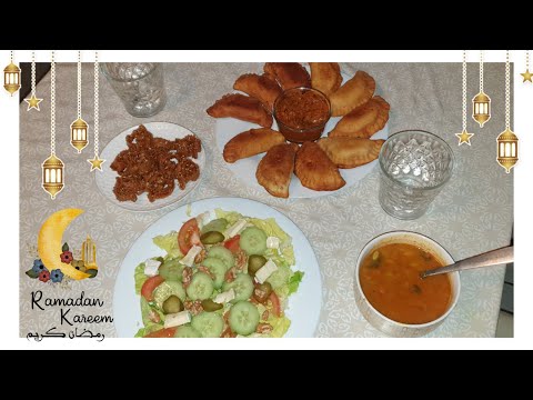 Recette Ramadan : Pastel au thon et sa sauce aux oignons