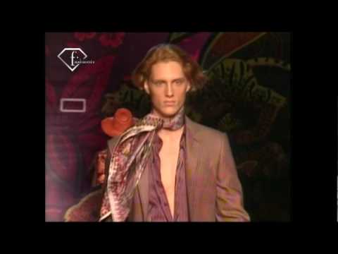 fashiontv | FTV.com - ETRO-MAN S/S 2009-FASHION SHOW
