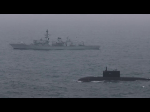 HMS Somerset escorts Russian submarine through the English channel