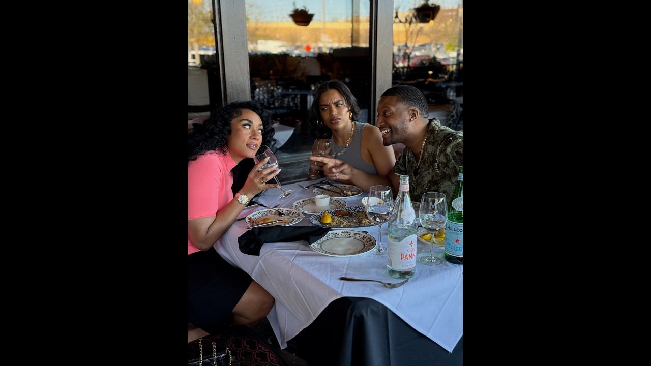 Jae and Brii are all SMILES and bonding a little TOO hard in  front of Nadia at dinner!