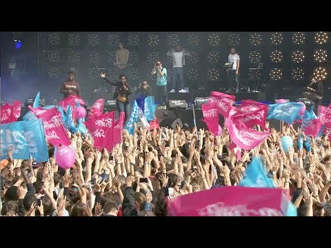 Claudia Tagbo électrise le public de Printemps Solidaire à la Concorde