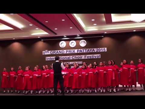 Siyahamba by Wattana Children's Chorus (Cr)