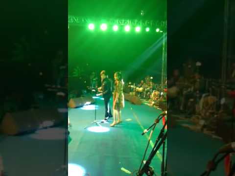 Keerti Mishra Chain aapko mila by Shaan and Keerti Mishra live